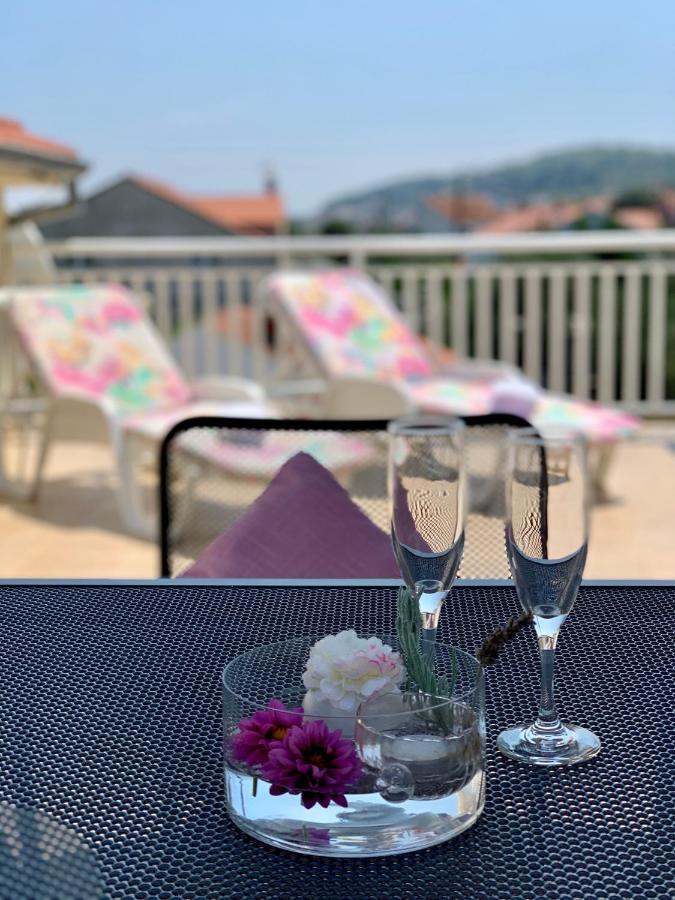 Apartmani Fortuna Lumbarda Buitenkant foto