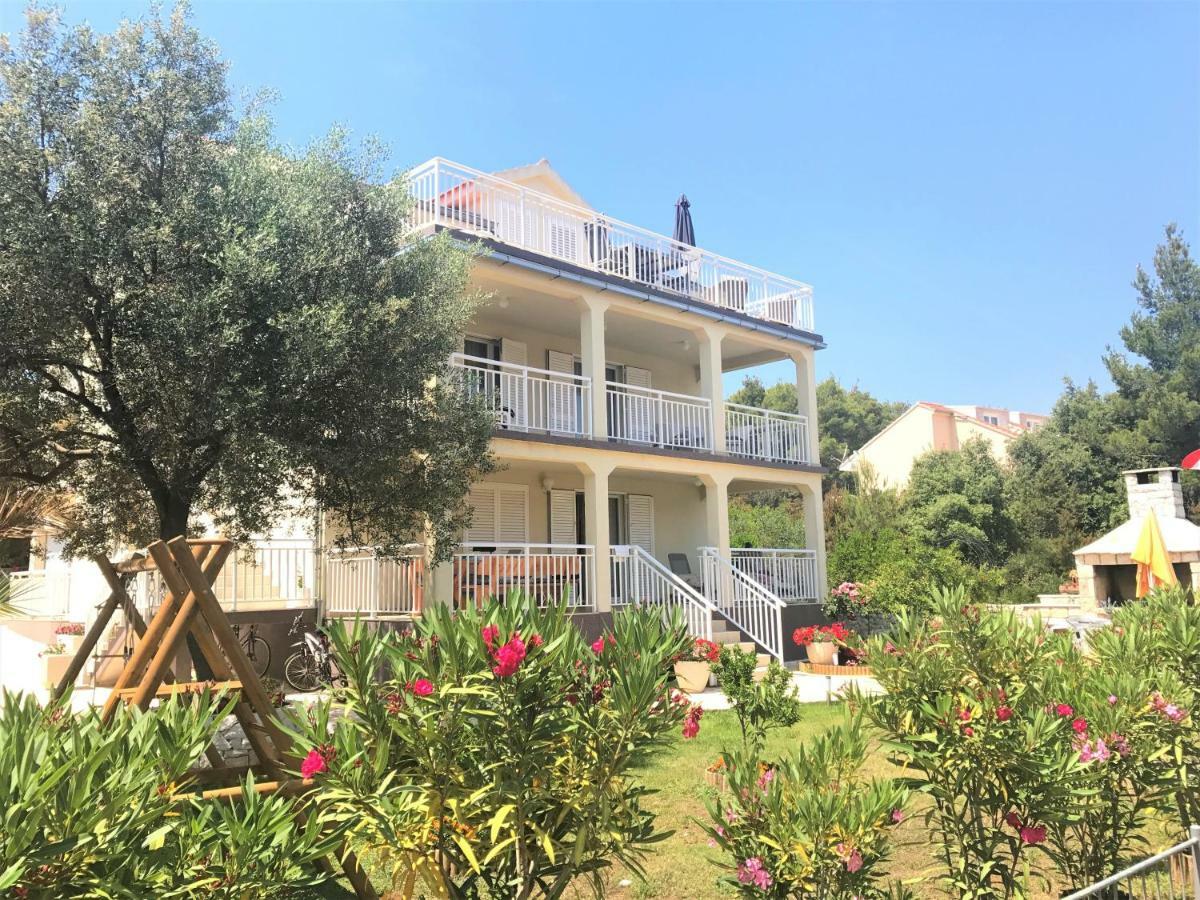 Apartmani Fortuna Lumbarda Buitenkant foto